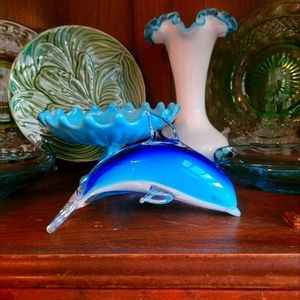 GLASS DOLPHIN